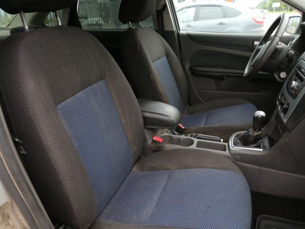 Ford Focus II с пробегом 2007 года, цена 367 000 рублей, 268000 км, седан, Автокод Объявления