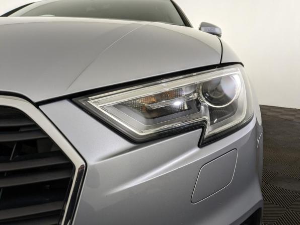 Audi A3 III (8V) Рестайлинг с пробегом 2019 года, цена 2 300 000 рублей, 76148 км, седан, Автокод Объявления