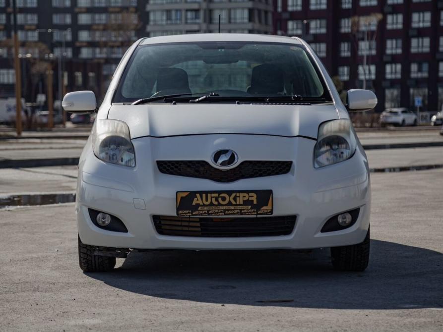 Toyota Vitz II (XP90) Тюмень  - изображение 4