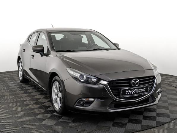 Mazda 3 III (BM) Рестайлинг с пробегом 2017 года, цена 1 500 000 рублей, 136614 км, хэтчбек, Автокод Объявления