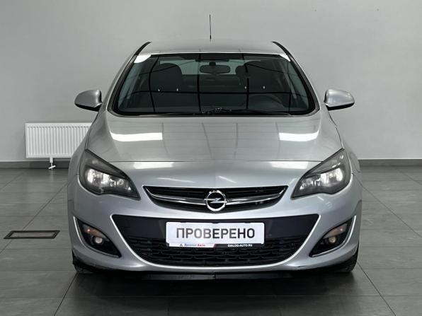 Opel Astra J Рестайлинг с пробегом 2013 года, цена 600 000 рублей, 263847 км, седан, Автокод Объявления