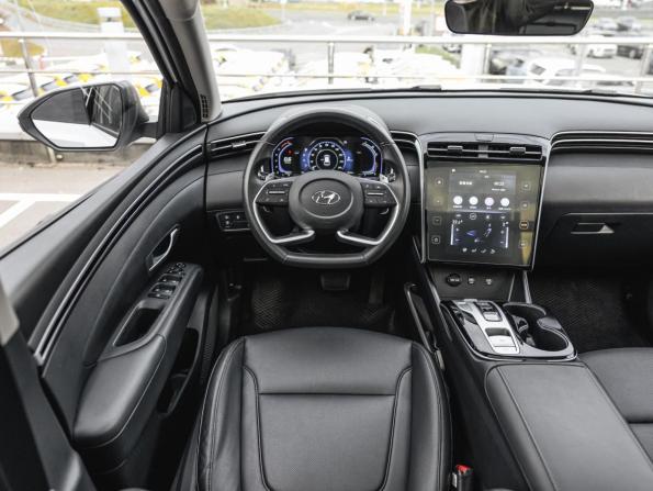 Hyundai Tucson IV Рестайлинг с пробегом 2024 года, цена 3 098 000 рублей, 7059 км, внедорожник, Автокод Объявления