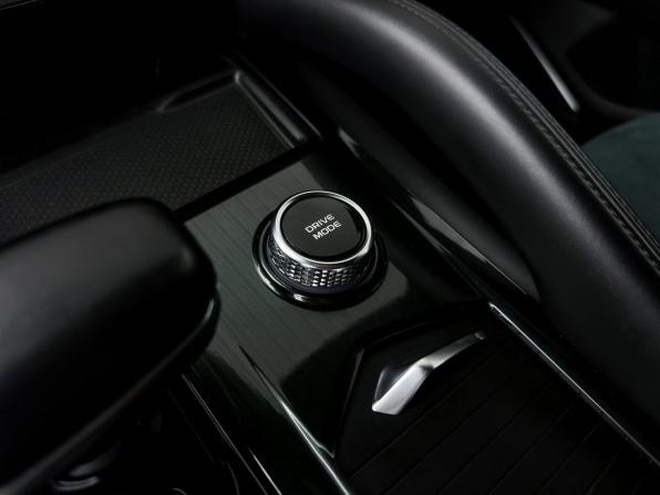 Geely Monjaro I с пробегом 2023 года, цена 2 949 000 рублей, 90000 км, внедорожник, Автокод Объявления