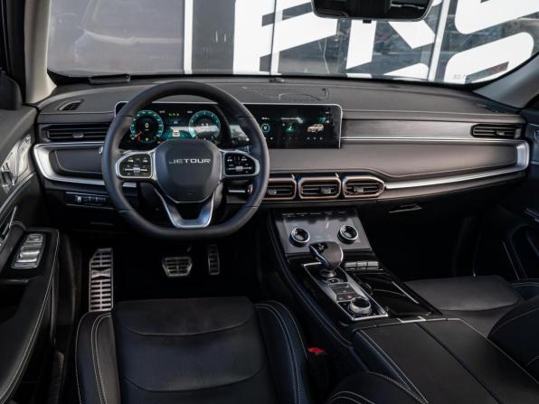 JETOUR X70+ I Рестайлинг с пробегом 2025 года, цена 2 320 000 рублей, 27642 км, внедорожник, Автокод Объявления