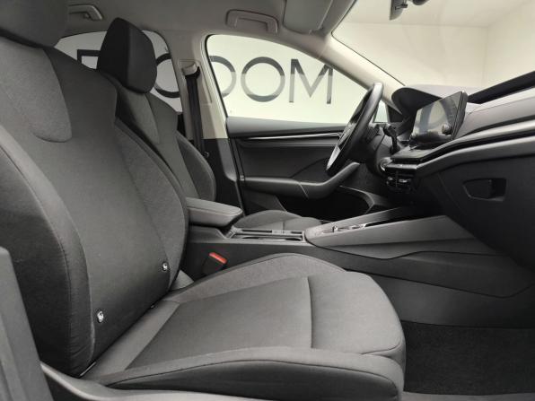 Skoda Octavia IV (A8) с пробегом 2021 года, цена 2 284 000 рублей, 51704 км, лифтбек, Автокод Объявления