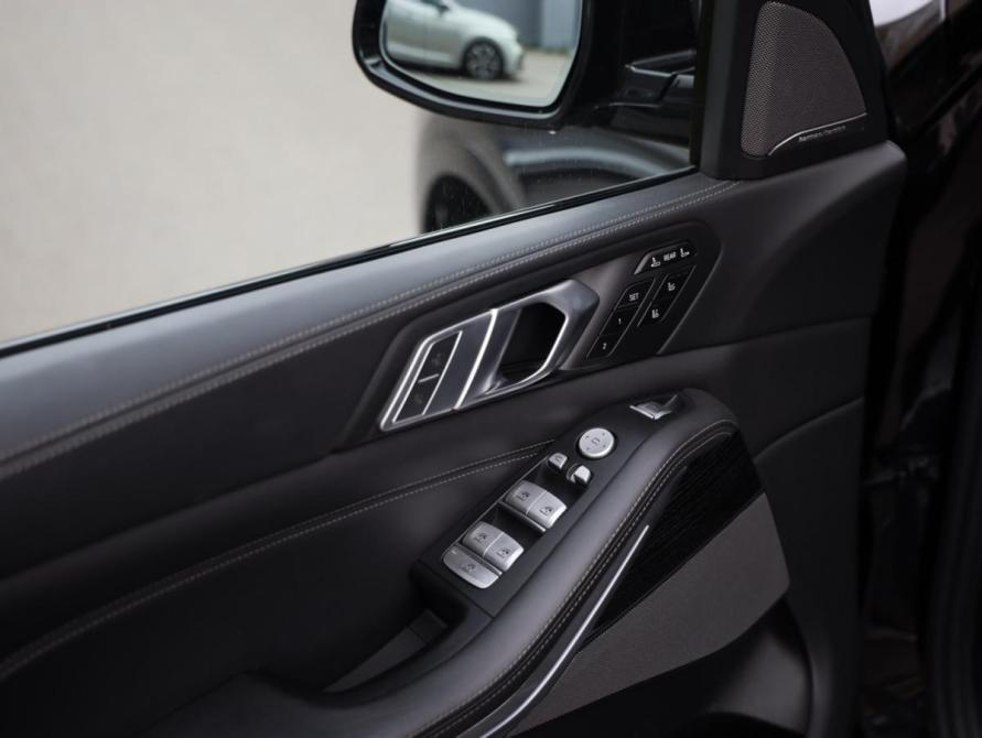 BMW X7 I (G07) Санкт-Петербург  - изображение 26