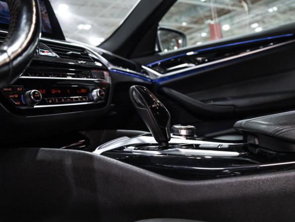 BMW 5 серии VII (G30/G31/G38) с пробегом 2017 года, цена 3 380 000 рублей, 82762 км, седан, Автокод Объявления