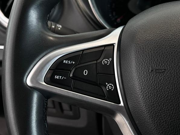 Renault Kaptur I Рестайлинг с пробегом 2020 года, цена 1 604 000 рублей, 60829 км, внедорожник, Автокод Объявления