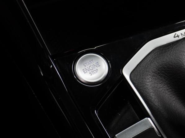 Volkswagen Tayron I Рестайлинг с пробегом 2023 года, цена 4 800 000 рублей, 27053 км, внедорожник, Автокод Объявления