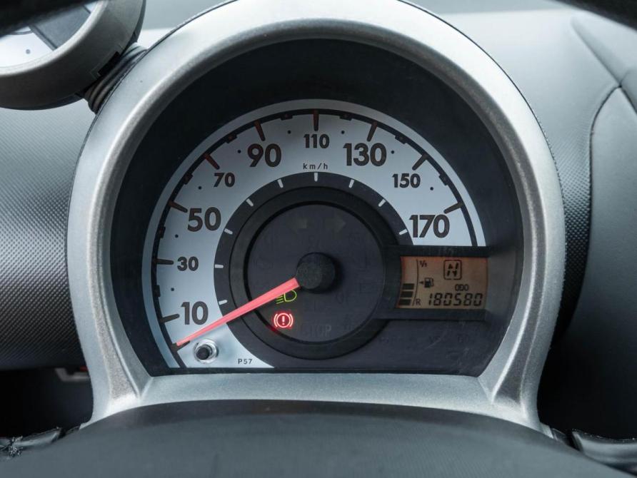 Peugeot 107 I Ставрополь  - изображение 14