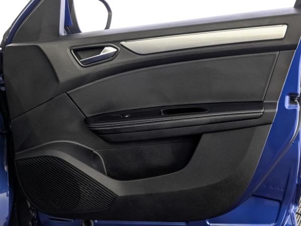 Renault Arkana I с пробегом 2021 года, цена 1 720 000 рублей, 62063 км, внедорожник, Автокод Объявления