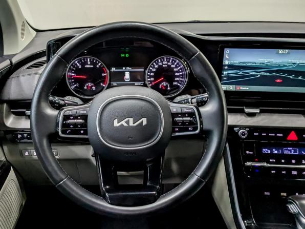 Kia Carnival IV с пробегом 2023 года, цена 4 250 000 рублей, 88000 км, минивэн, Автокод Объявления