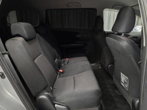 Toyota Wish II Рестайлинг с пробегом 2012 года, цена 1 280 000 рублей, 176000 км, минивэн, Автокод Объявления