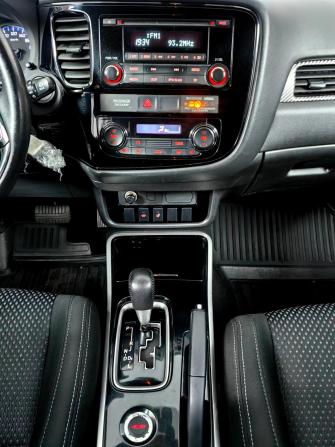 Mitsubishi Outlander III Рестайлинг 2 с пробегом 2018 года, цена 1 555 000 рублей, 226219 км, внедорожник, Автокод Объявления