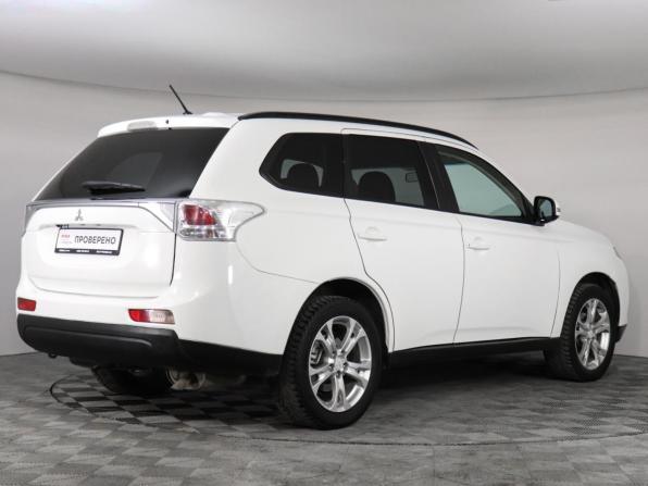 Mitsubishi Outlander III с пробегом 2012 года, цена 1 070 000 рублей, 328269 км, внедорожник, Автокод Объявления