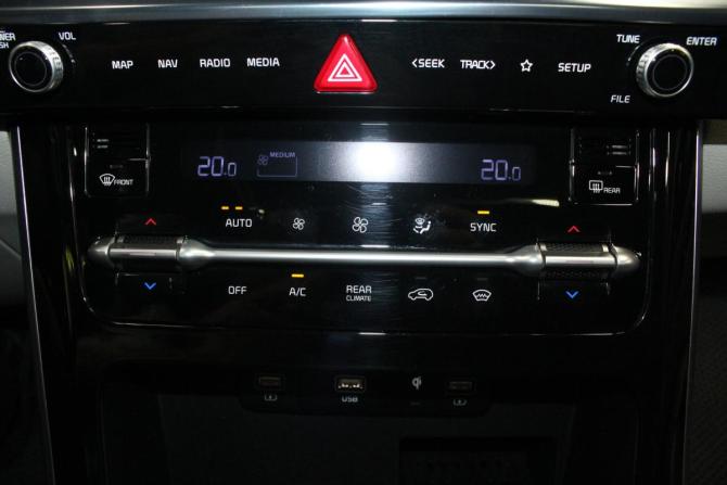 Kia Carnival IV с пробегом 2021 года, цена 3 379 000 рублей, 151353 км, минивэн, Автокод Объявления