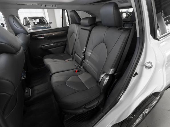 Toyota Highlander IV (XU70) с пробегом 2026 года, цена 6 050 000 рублей, 50 км, внедорожник, Автокод Объявления