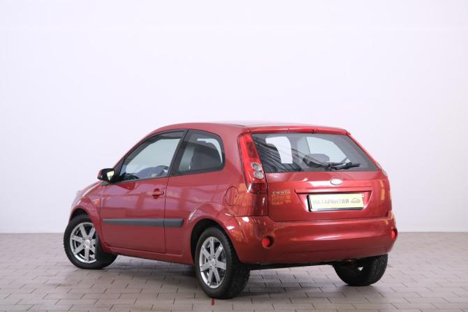 Ford Fiesta Mk5 с пробегом 2008 года, цена 569 000 рублей, 200000 км, хэтчбек, Автокод Объявления