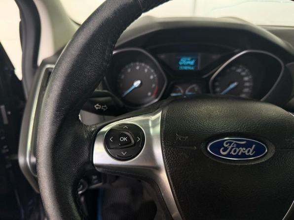 Ford Focus III с пробегом 2012 года, цена 639 000 рублей, 217828 км, хэтчбек, Автокод Объявления