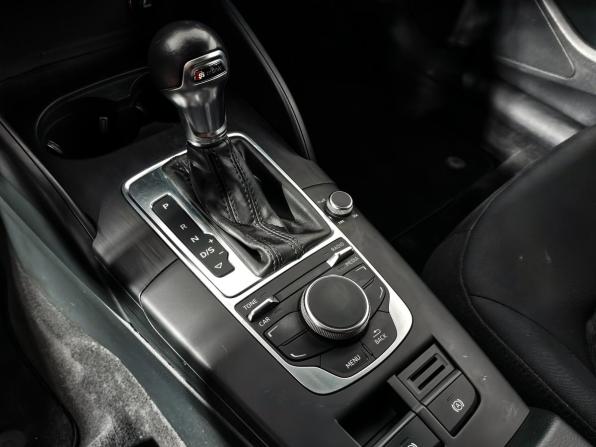 Audi A3 III (8V) с пробегом 2014 года, цена 1 149 000 рублей, 171458 км, хэтчбек, Автокод Объявления