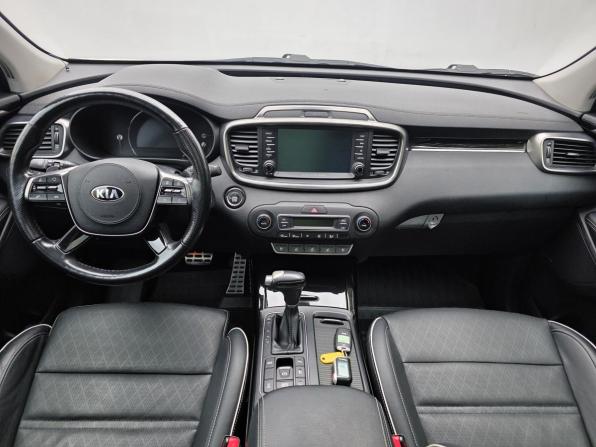 Kia Sorento III Prime Рестайлинг с пробегом 2019 года, цена 3 100 000 рублей, 107248 км, внедорожник, Автокод Объявления