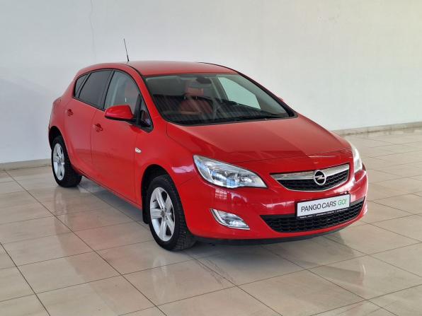 Opel Astra J с пробегом 2011 года, цена 670 000 рублей, 152921 км, хэтчбек, Автокод Объявления