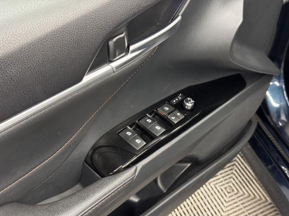 Toyota Camry VIII (XV70) с пробегом 2018 года, цена 2 785 000 рублей, 88325 км, седан, Автокод Объявления