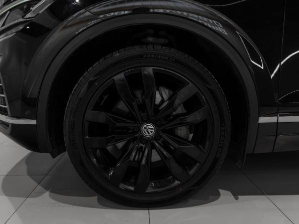 Volkswagen Touareg III с пробегом 2018 года, цена 4 200 000 рублей, 189266 км, внедорожник, Автокод Объявления