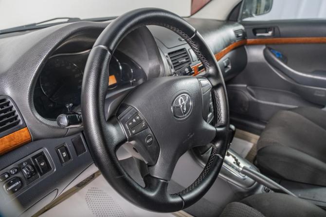 Toyota Avensis II Рестайлинг с пробегом 2008 года, цена 959 000 рублей, 226000 км, седан, Автокод Объявления