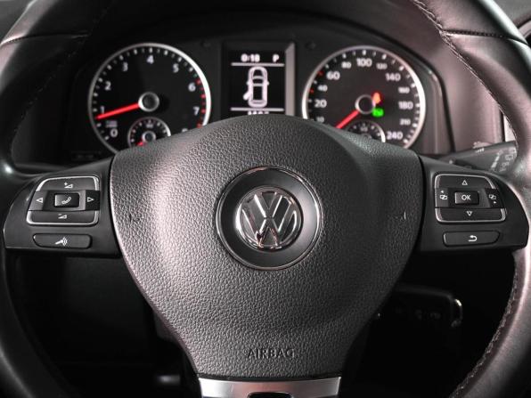 Volkswagen Tiguan I Рестайлинг с пробегом 2015 года, цена 1 649 000 рублей, 108926 км, внедорожник, Автокод Объявления