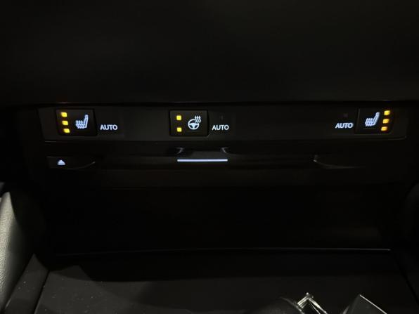 Lexus ES VII с пробегом 2021 года, цена 3 938 000 рублей, 78537 км, седан, Автокод Объявления