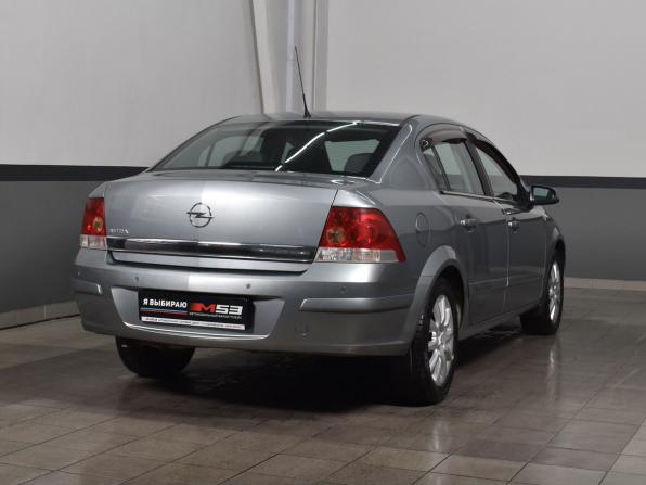 Opel Astra H Рестайлинг с пробегом 2013 года, цена 749 995 рублей, 187613 км, седан, Автокод Объявления
