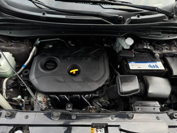 Hyundai ix35 I Рестайлинг с пробегом 2015 года, цена 970 000 рублей, 199000 км, внедорожник, Автокод Объявления