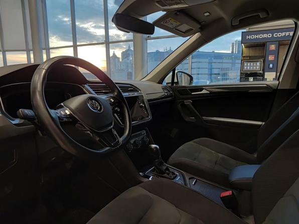 Volkswagen Tiguan II с пробегом 2019 года, цена 3 542 000 рублей, 75369 км, внедорожник, Автокод Объявления