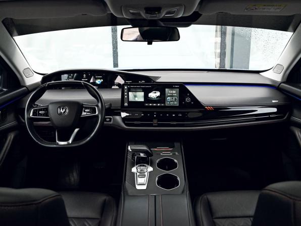 Changan UNI-K с пробегом 2023 года, цена 2 715 000 рублей, 66500 км, внедорожник, Автокод Объявления