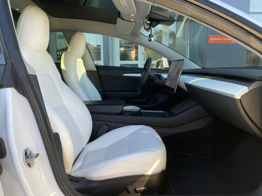 Tesla Model 3 I Краснодар  - изображение 12