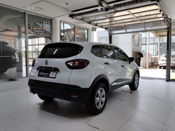 Renault Kaptur I с пробегом 2018 года, цена 1 350 000 рублей, 48567 км, внедорожник, Автокод Объявления