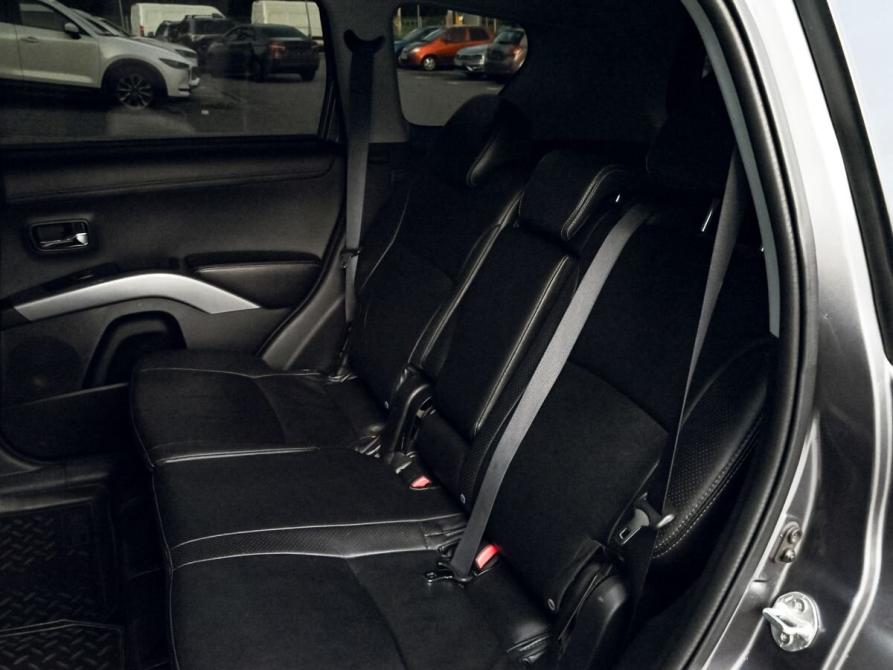 Mitsubishi Outlander II Рестайлинг Екатеринбург  - изображение 18