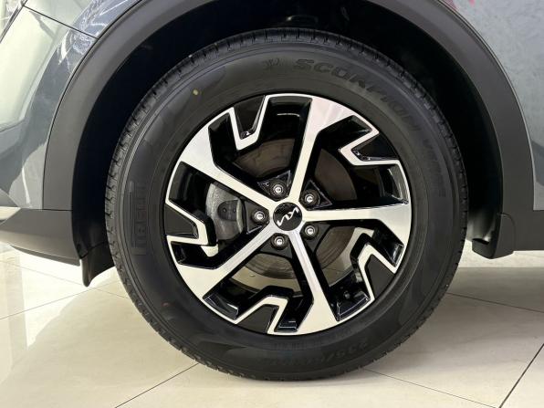 Kia Sportage V с пробегом 2024 года, цена 3 590 000 рублей, 27450 км, внедорожник, Автокод Объявления