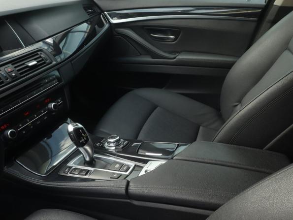 BMW 5 серии VI (F10/F11/F07) Рестайлинг с пробегом 2013 года, цена 1 985 000 рублей, 215402 км, седан, Автокод Объявления
