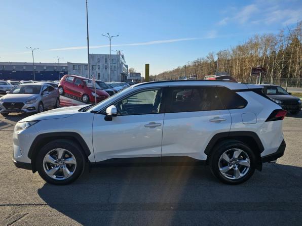 Toyota RAV4 V (XA50) с пробегом 2019 года, цена 2 799 995 рублей, 135090 км, внедорожник, Автокод Объявления