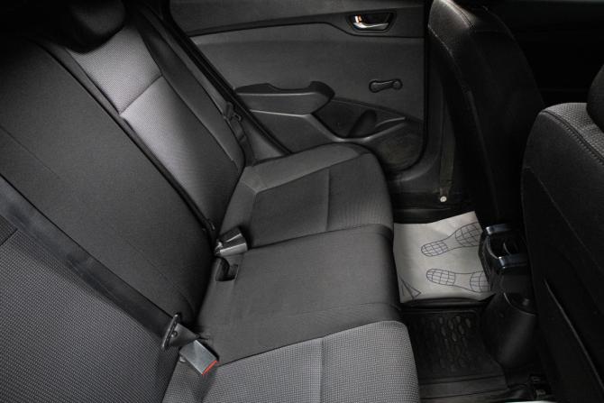 Hyundai Solaris II с пробегом 2017 года, цена 909 000 рублей, 201000 км, седан, Автокод Объявления