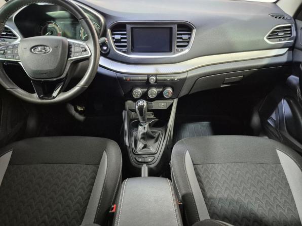 Lada (ВАЗ) Vesta I Рестайлинг (NG) с пробегом 2023 года, цена 1 349 000 рублей, 44610 км, седан, Автокод Объявления