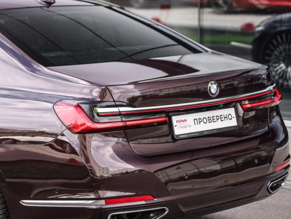 BMW 7 серии VI (G11/G12) Рестайлинг с пробегом 2019 года, цена 5 290 000 рублей, 93275 км, седан, Автокод Объявления
