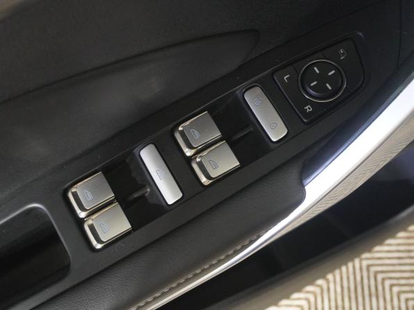 Geely Atlas Pro с пробегом 2022 года, цена 1 989 000 рублей, 67815 км, внедорожник, Автокод Объявления