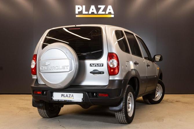Chevrolet Niva I Рестайлинг с пробегом 2010 года, цена 480 000 рублей, 87162 км, внедорожник, Автокод Объявления