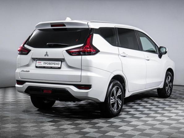 Mitsubishi Xpander I с пробегом 2022 года, цена 2 389 000 рублей, 66000 км, внедорожник, Автокод Объявления