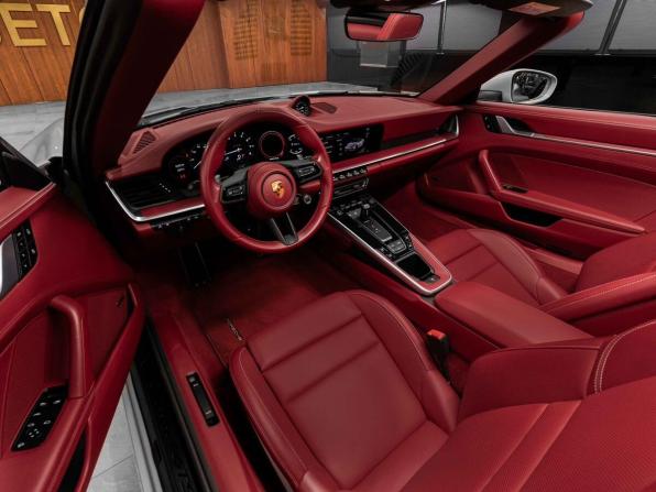 Porsche 911 VIII (992) с пробегом 2022 года, цена 17 710 000 рублей, 29606 км, купе, Автокод Объявления
