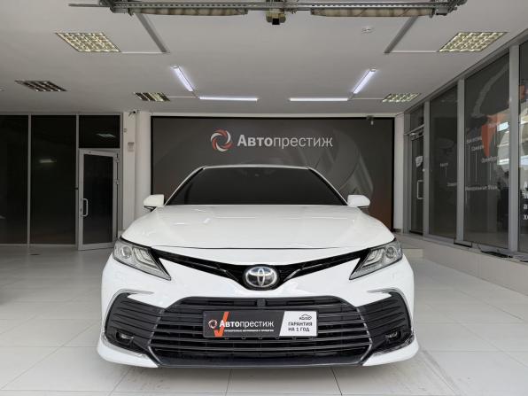 Toyota Camry VIII (XV70) Рестайлинг с пробегом 2021 года, цена 2 900 000 рублей, 95733 км, седан, Автокод Объявления