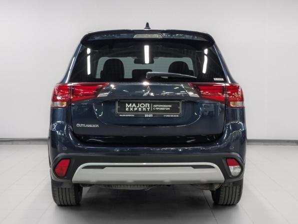 Mitsubishi Outlander III Рестайлинг 3 с пробегом 2021 года, цена 2 750 000 рублей, 111269 км, внедорожник, Автокод Объявления